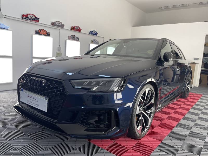 Traitement céramique Gtechniq 9 ans – audi RS4 – compiegne
